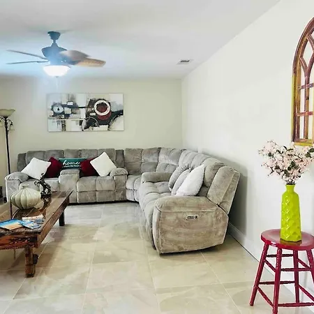 Villa Vintage Family Scape + Heated Pool&Discount à Tampa Extérieur photo
